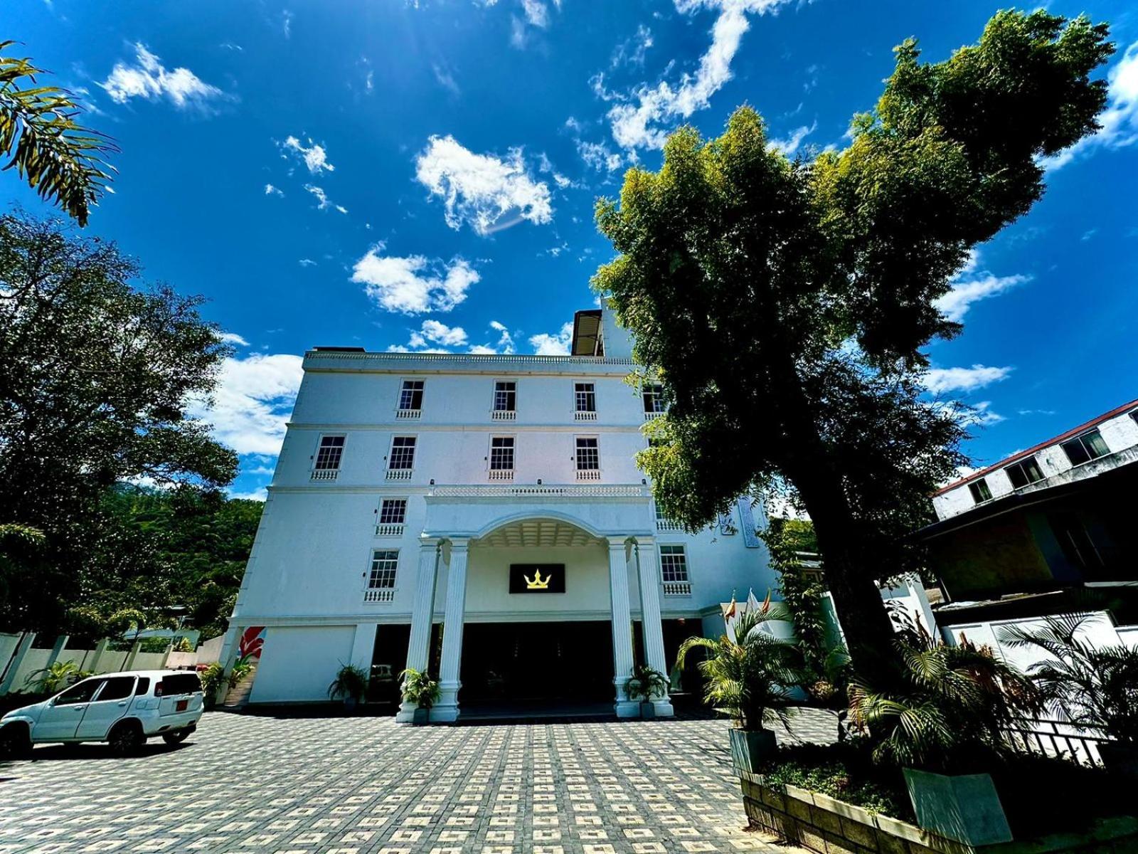 Hotel Crown Regency- Badulla Extérieur photo