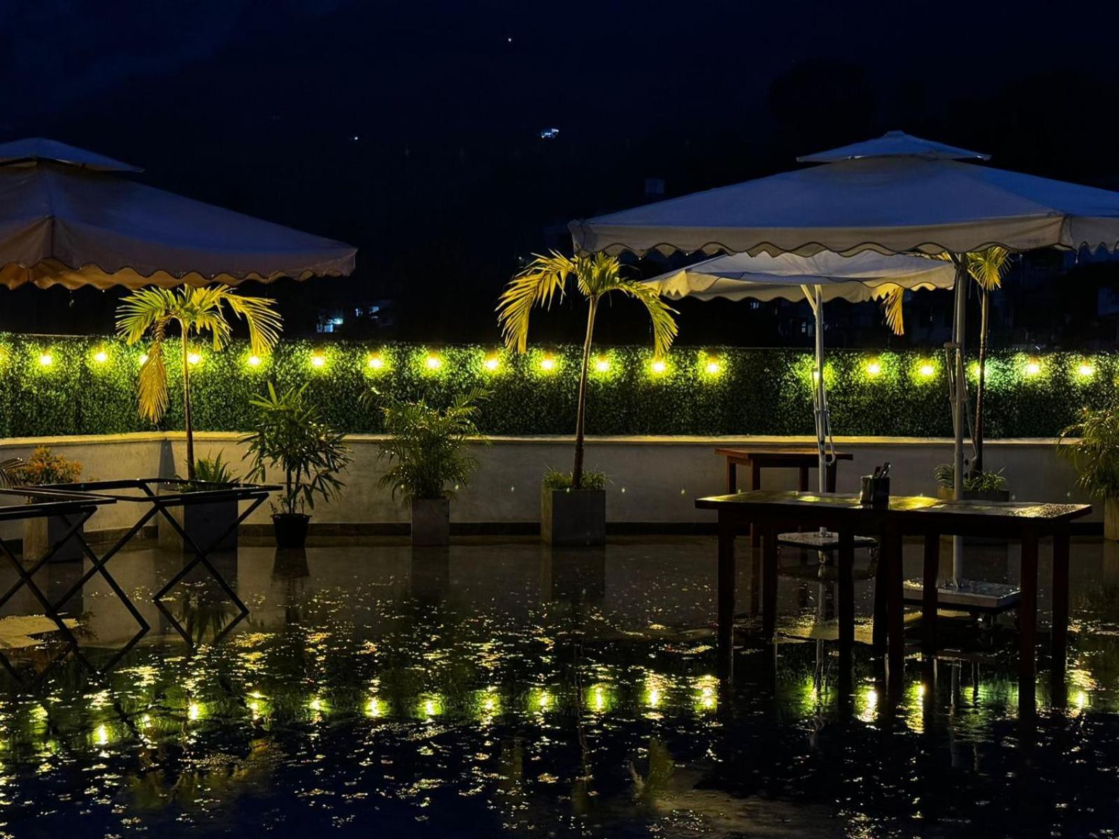 Hotel Crown Regency- Badulla Extérieur photo