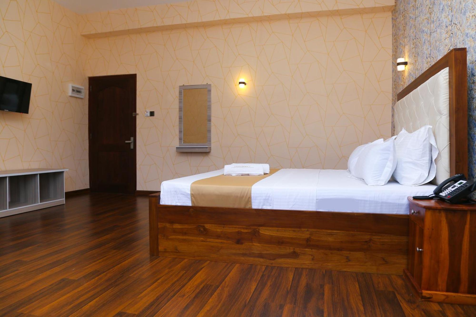 Hotel Crown Regency- Badulla Extérieur photo