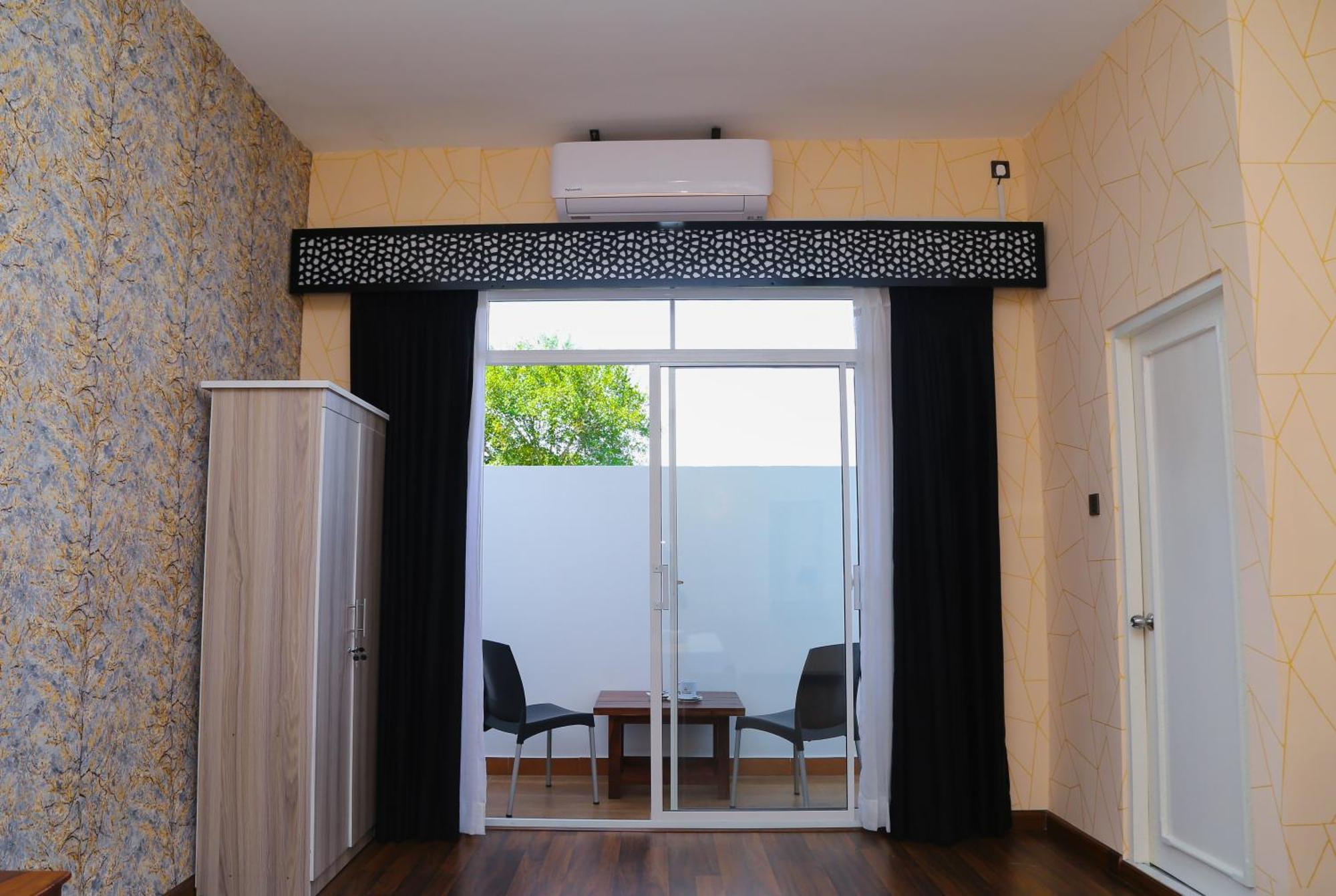 Hotel Crown Regency- Badulla Extérieur photo
