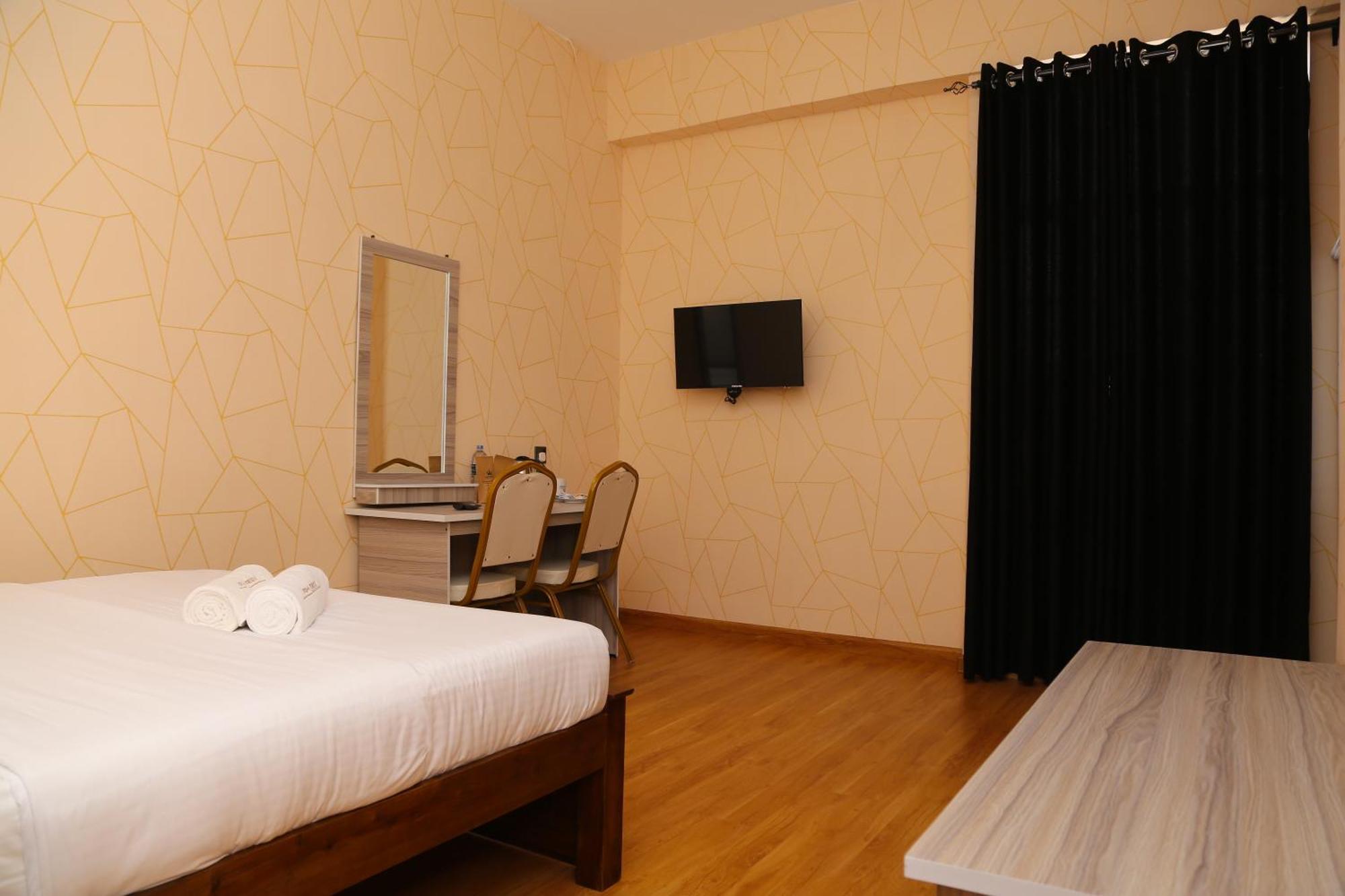 Hotel Crown Regency- Badulla Extérieur photo