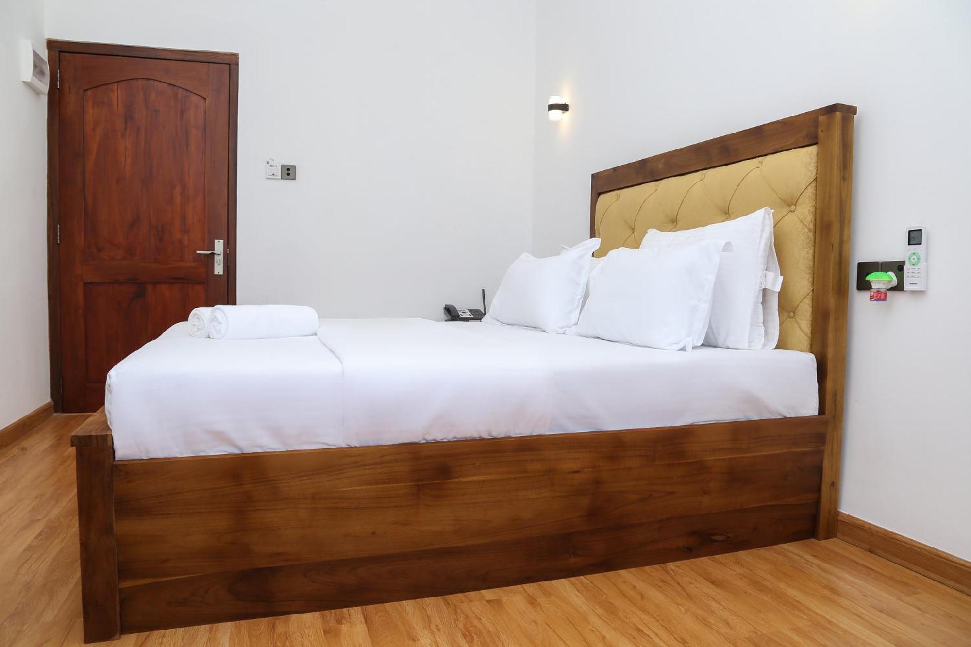 Hotel Crown Regency- Badulla Extérieur photo